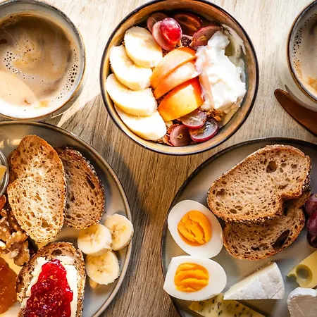 Luny's Alojamento de Acomodação e Pequeno-almoço 3*